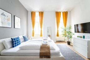 HM • Lite 1BR Near Metro & Center